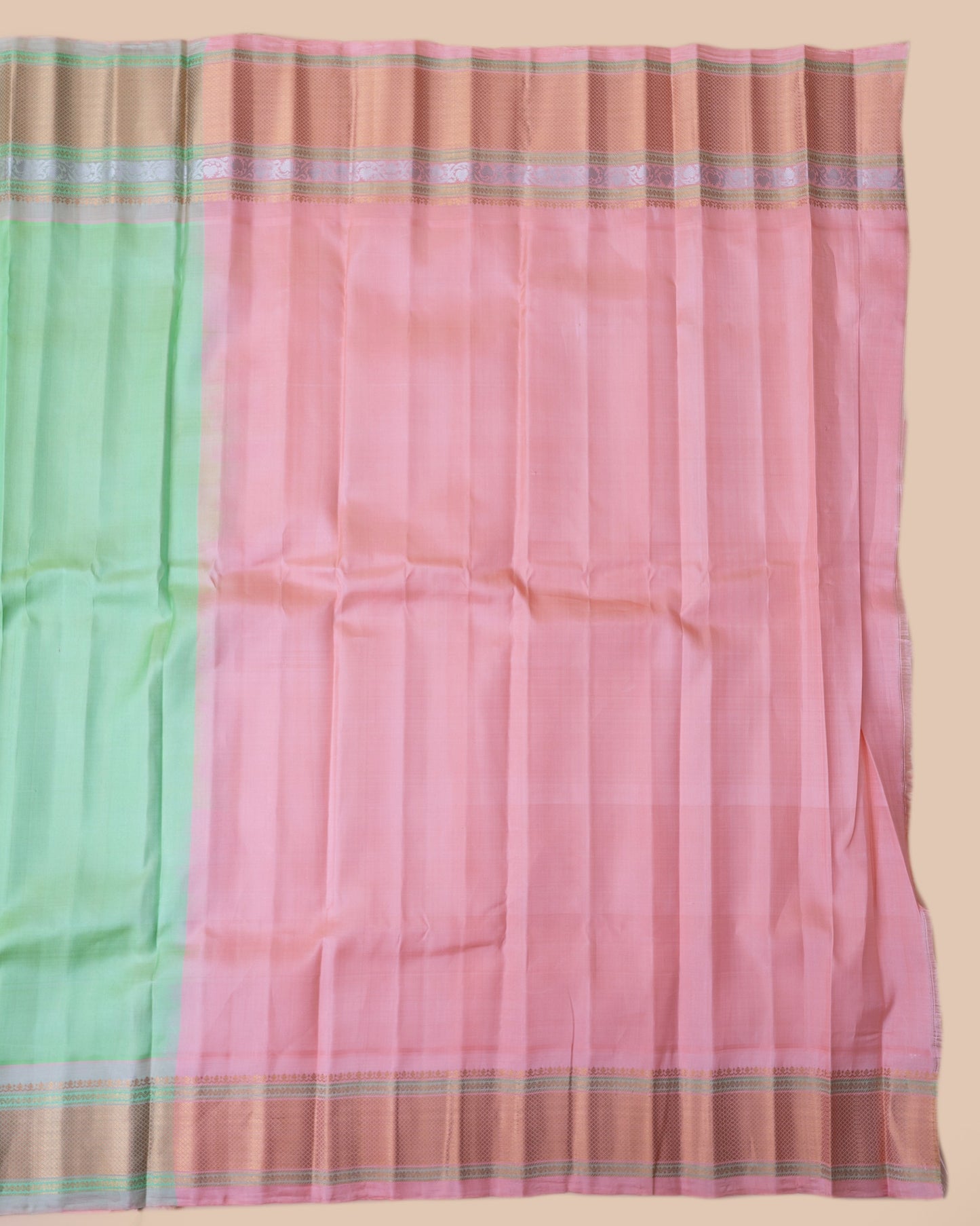 Gadwal Silk Butta Sea Green Saree