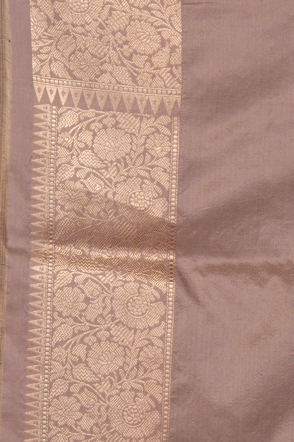 Banarasi Silk Jaal Snuff Saree
