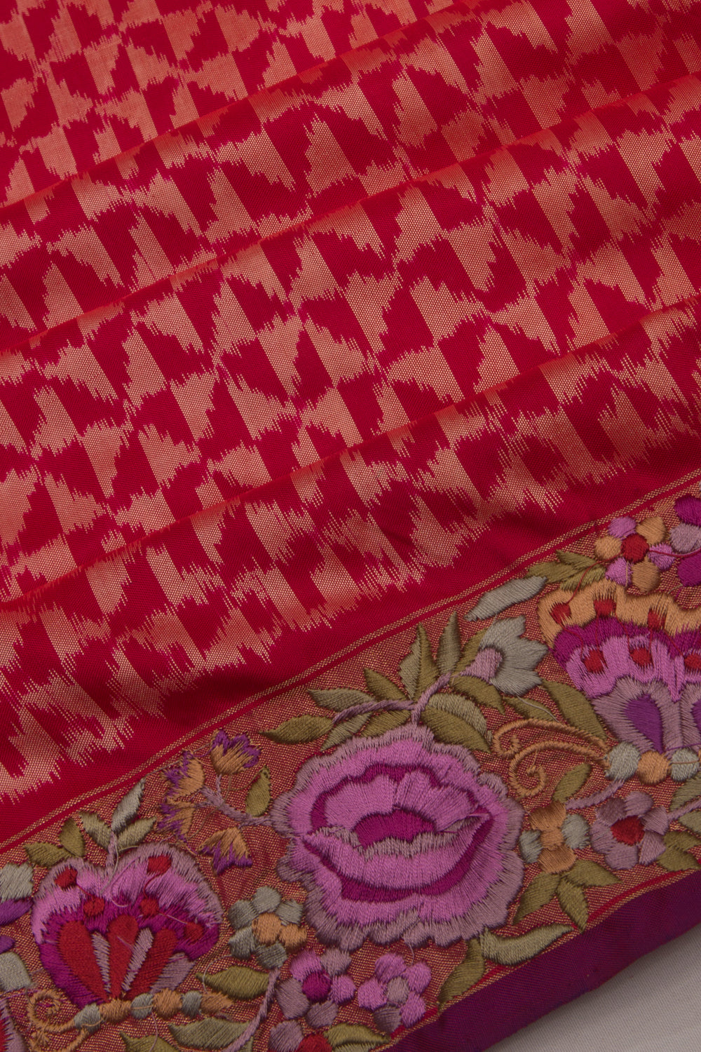 Pochampally Silk Ikat Pink Saree With Embroidery Blouse