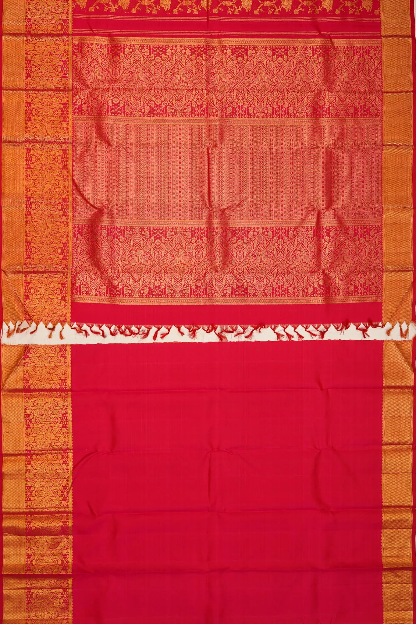kanchipuram-silk-jaal-red-saree-1215348067