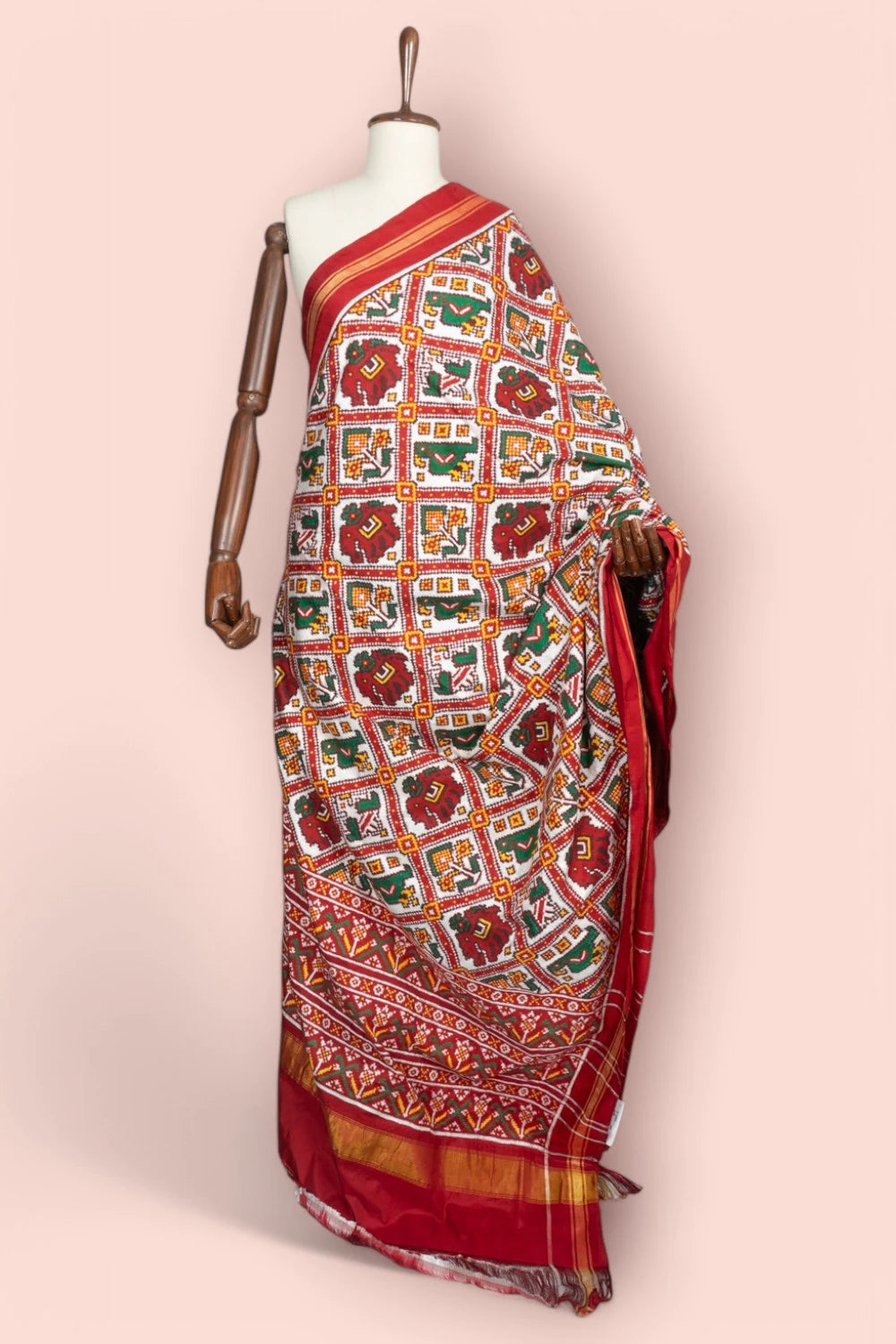 Patan Patola Silk Double Ikat Nari Kunjar White Saree