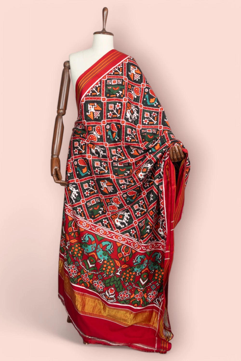 Patan Patola Silk Double Ikat 6 Figure Black Saree