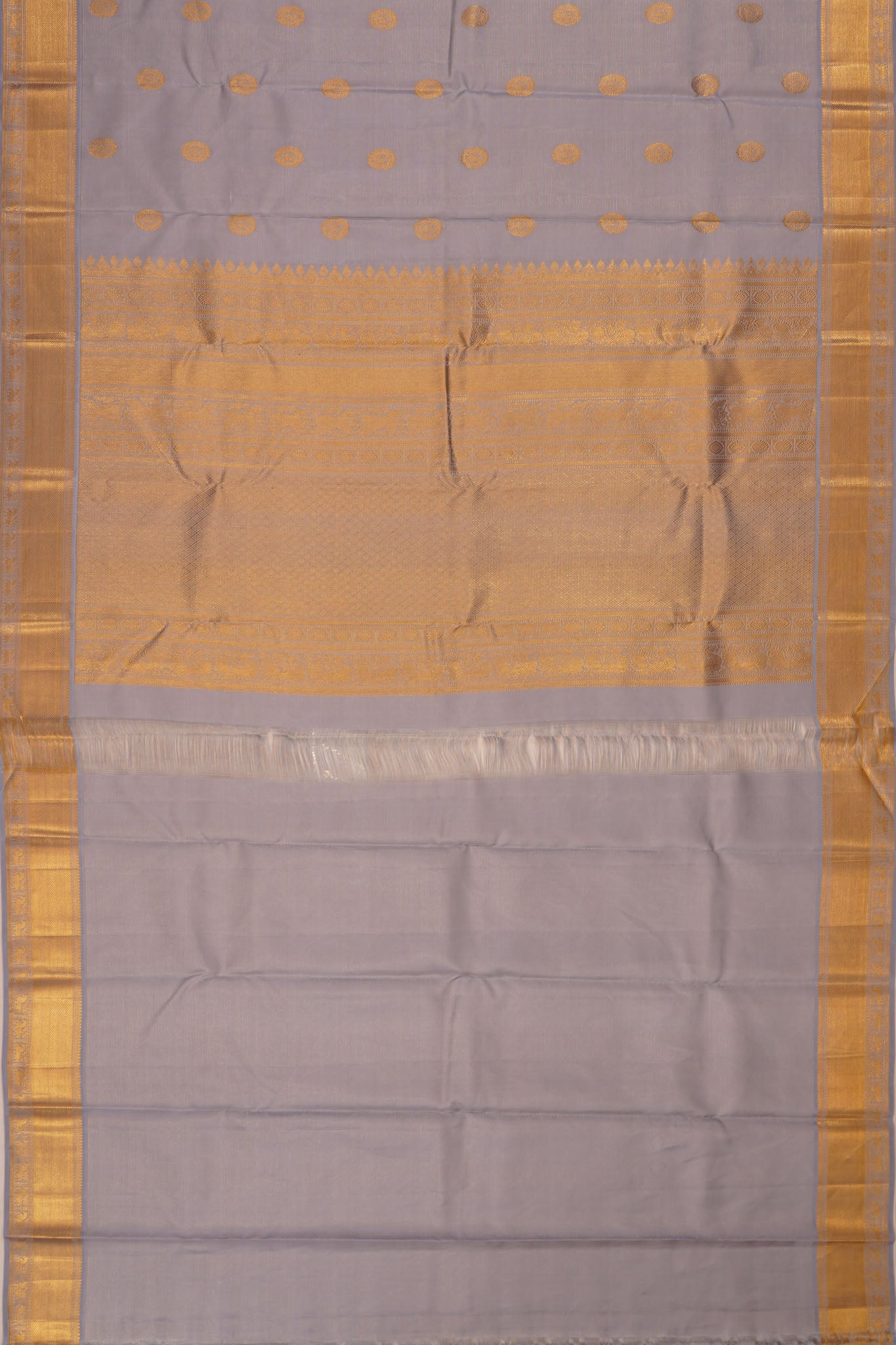 Kanchipuram Silk Oosi Lines And Butta Grey Saree