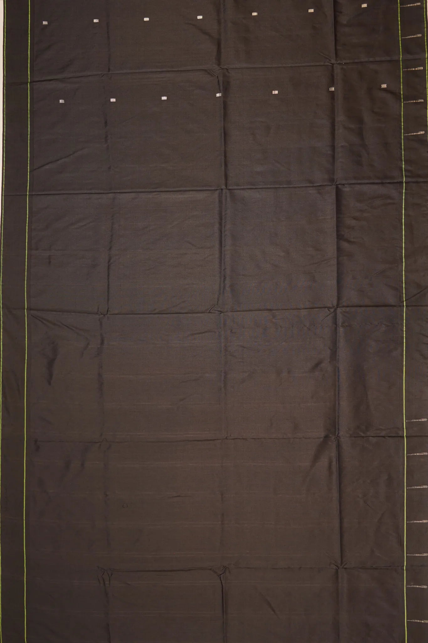 paithani-silk-butta-black-saree-with-single-muniya-border-1215736119