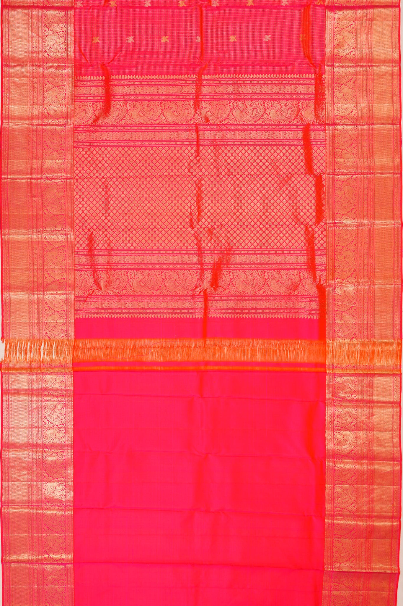 Taranga Kanchi Silk Checks And Butta Pink Saree