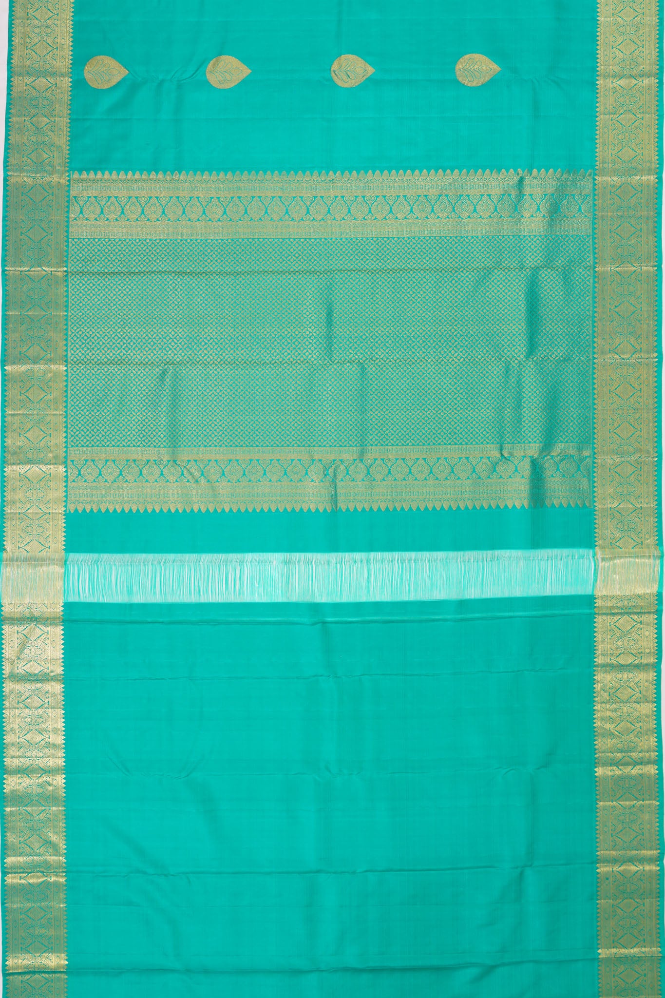 Taranga Kanchi Silk Butta Sky Blue Saree