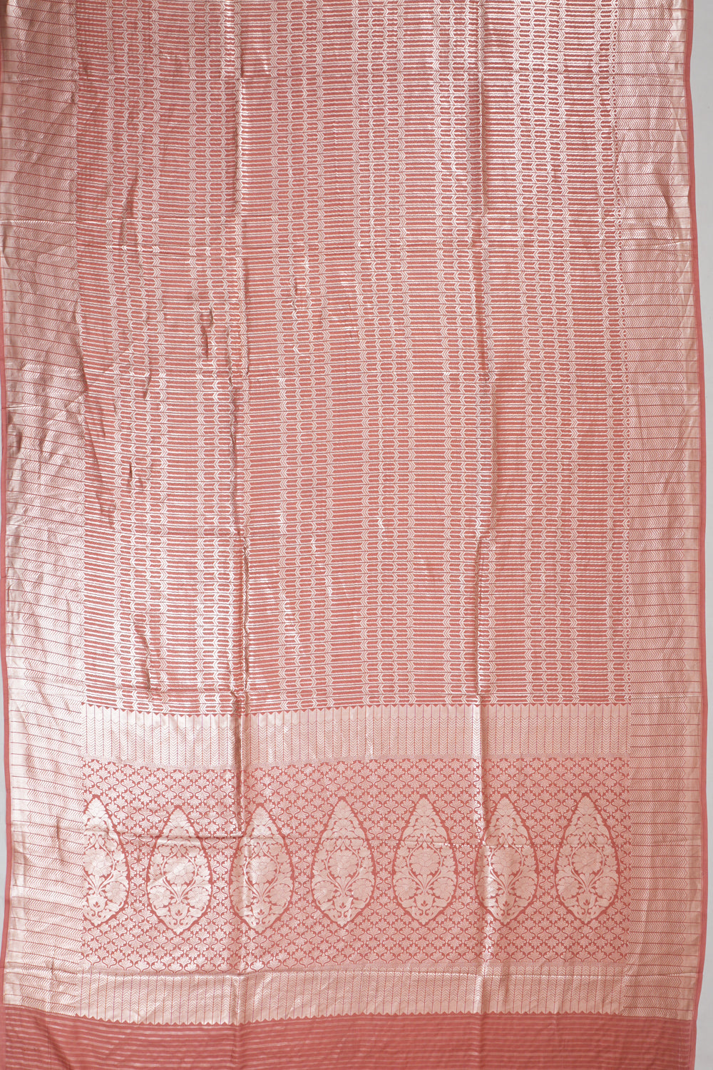 Vaanya Banaras Silk Brocade Pink Saree
