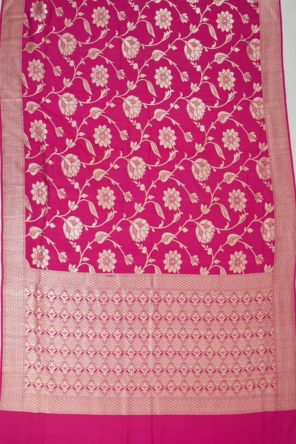 Vaanya Banaras Silk Brocade Green Saree
