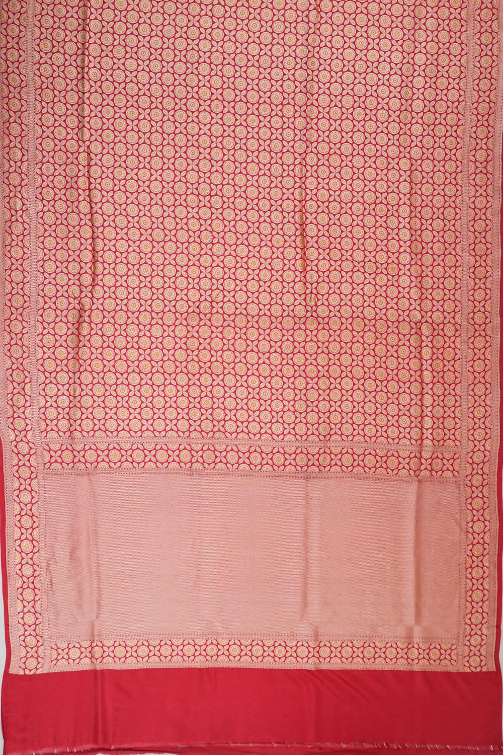 Vaanya Banaras Silk Brocade Red Saree