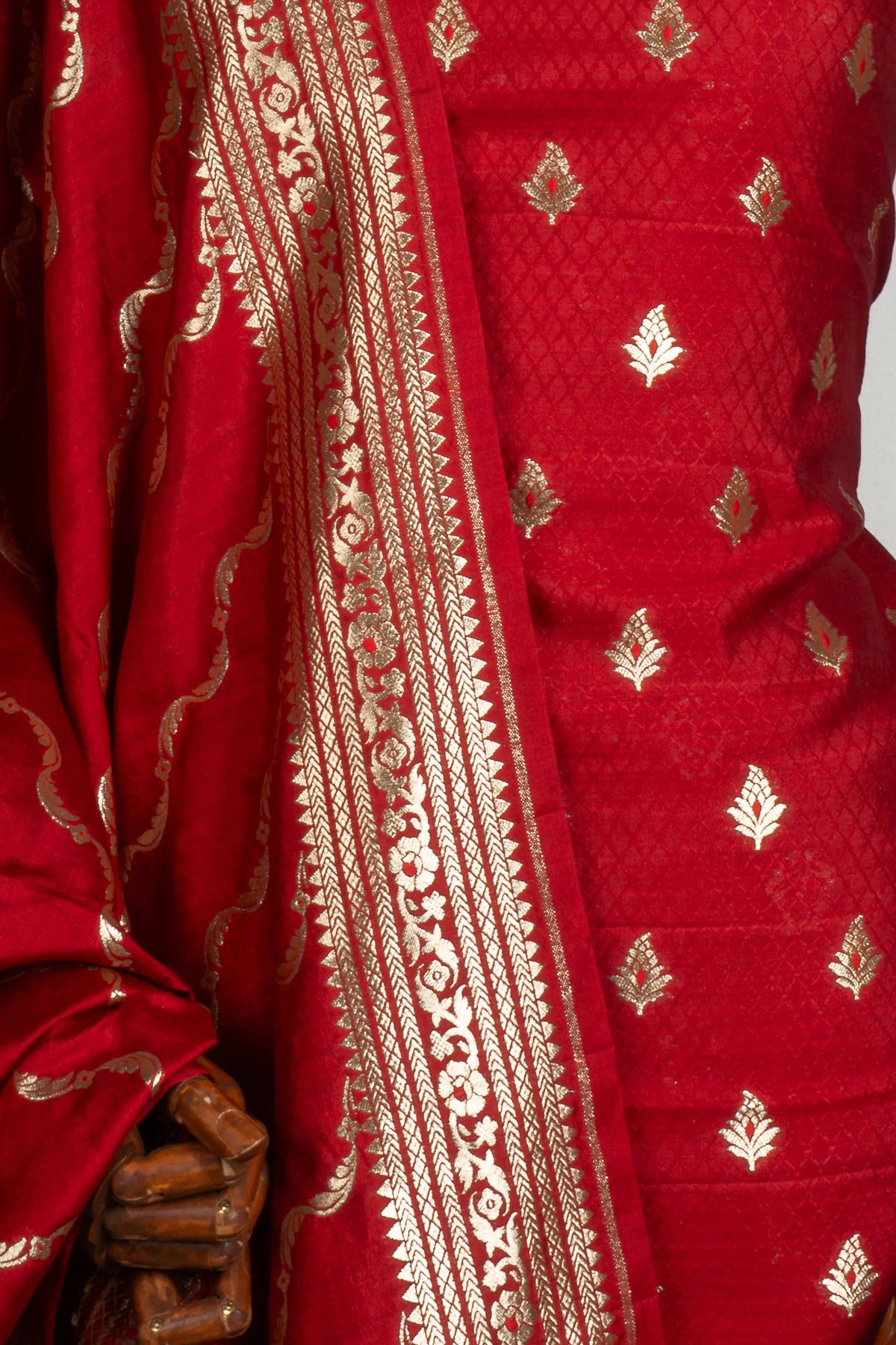 Vaanya Banaras Silk Butta Red Salwar Suit Set W/O Bottom