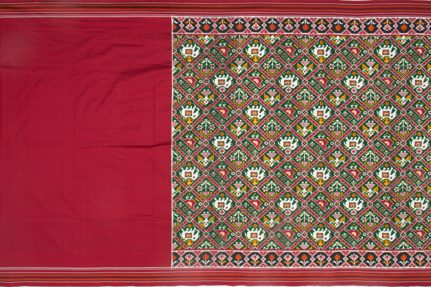 Pochampally Double Ikat Silk 4 Figure Green Saree