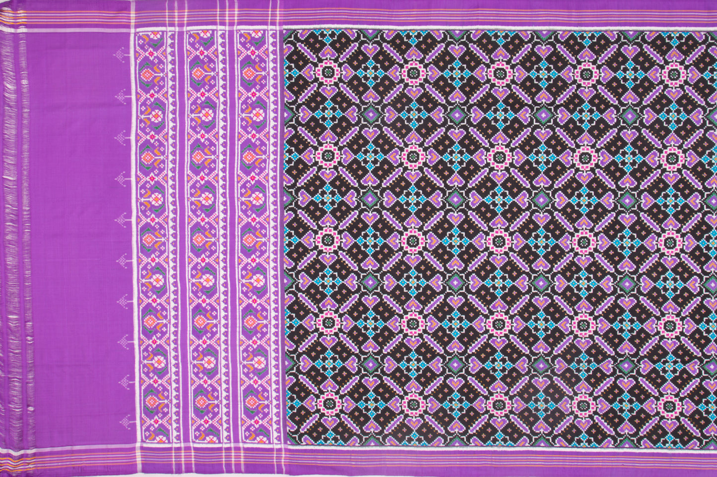 Patan Patola Silk Double Ikat Paan Bhat Black Saree