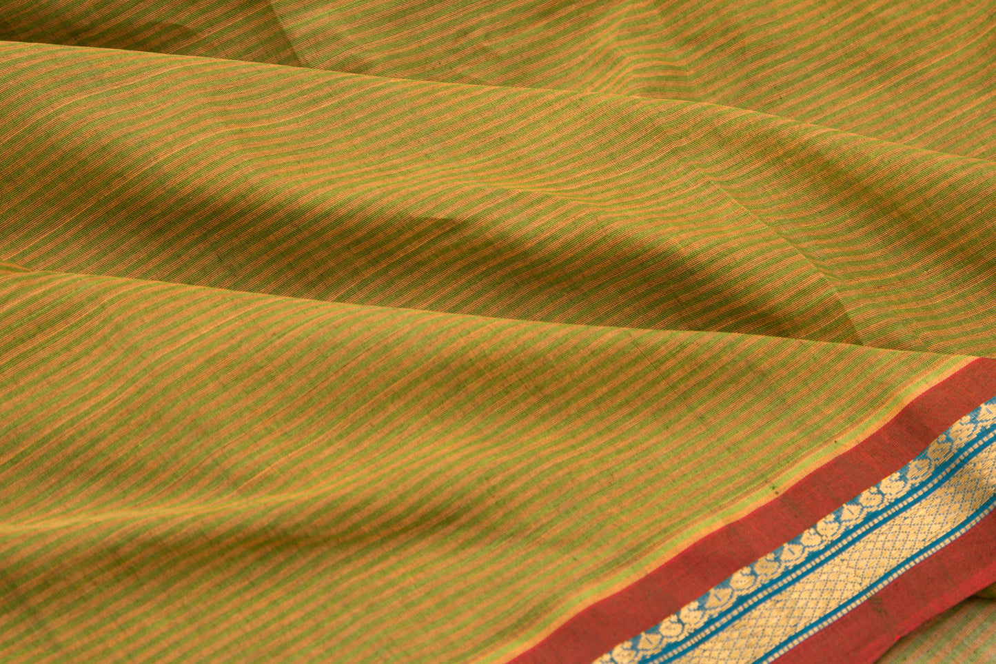 Gadwal Cotton Silk Horizontal Lines Green Saree