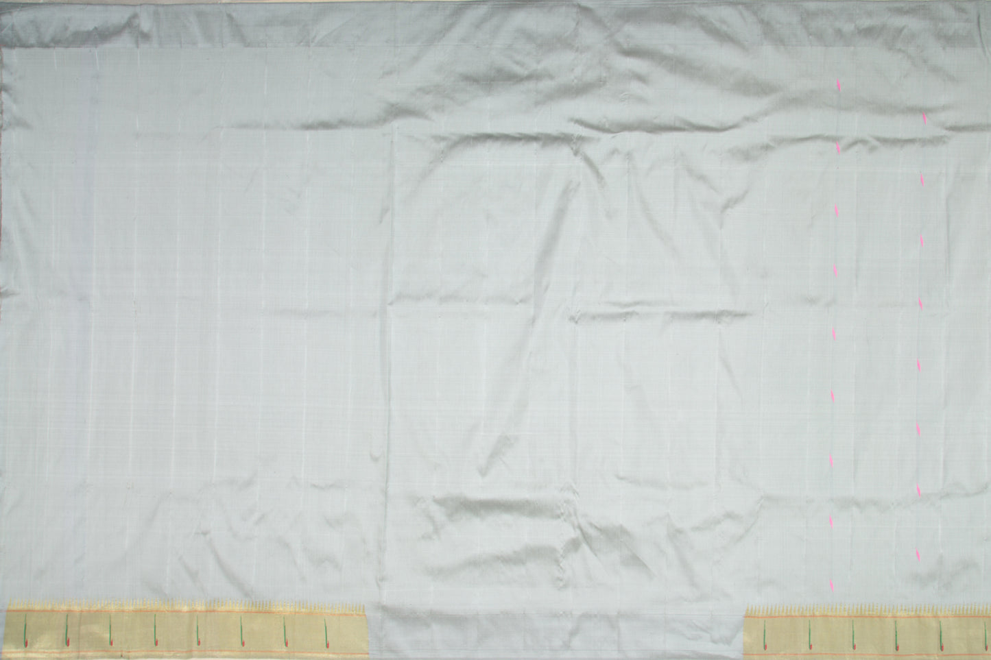 Paithani Silk Akruthi Butta Light Grey Saree With Muniya Border