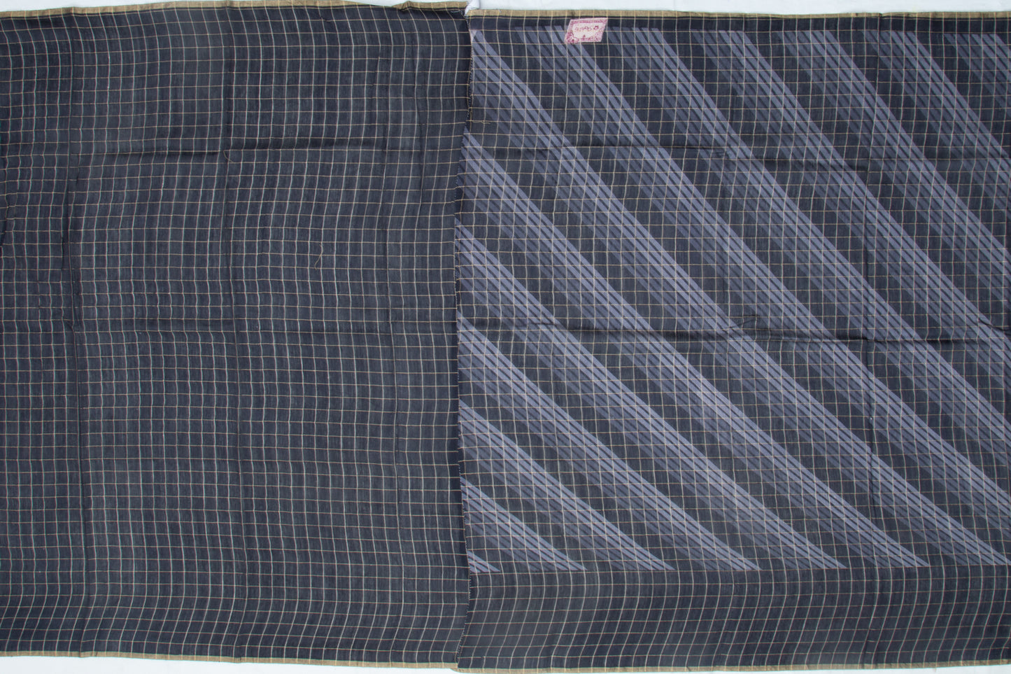 Mul Cotton Checks Black Saree