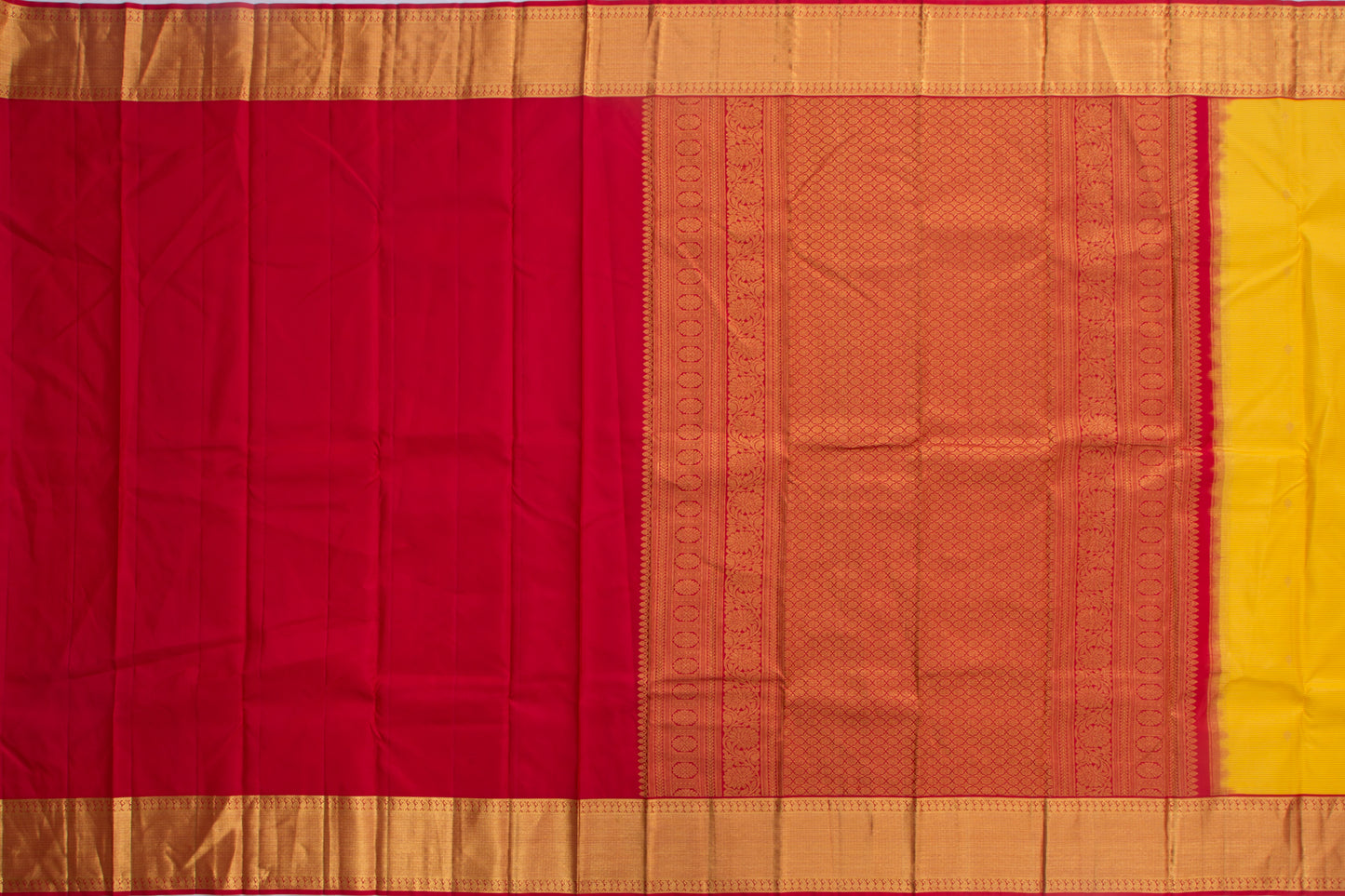 Kanchipuram Silk Horizontal Lines And Butta Yellow Saree