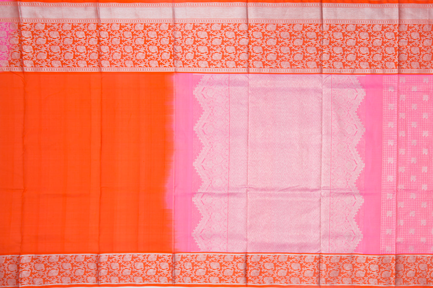 Venkatagiri Silk Checks And Butta Pink Saree