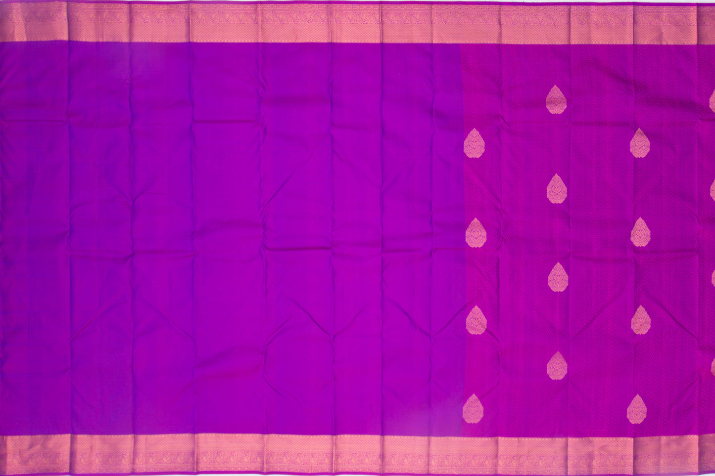 Taranga Kanchi Silk Jacquard And Butta Purple Saree