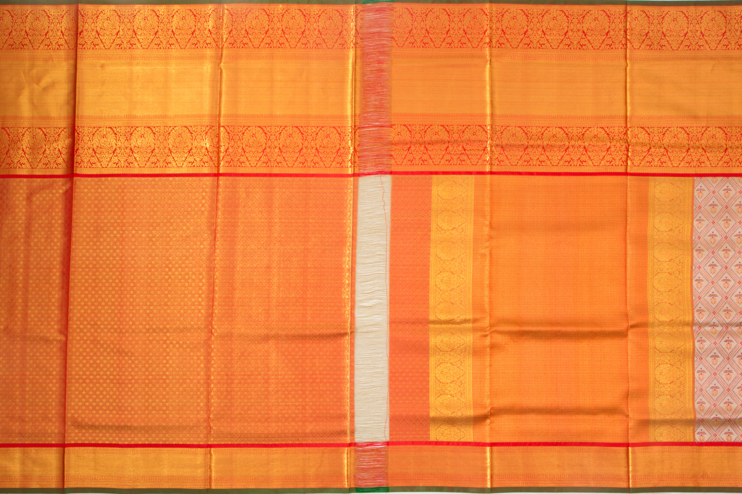 Kanchipuram Silk Tissue Criss-Cross Checks And Butta Lilac Saree