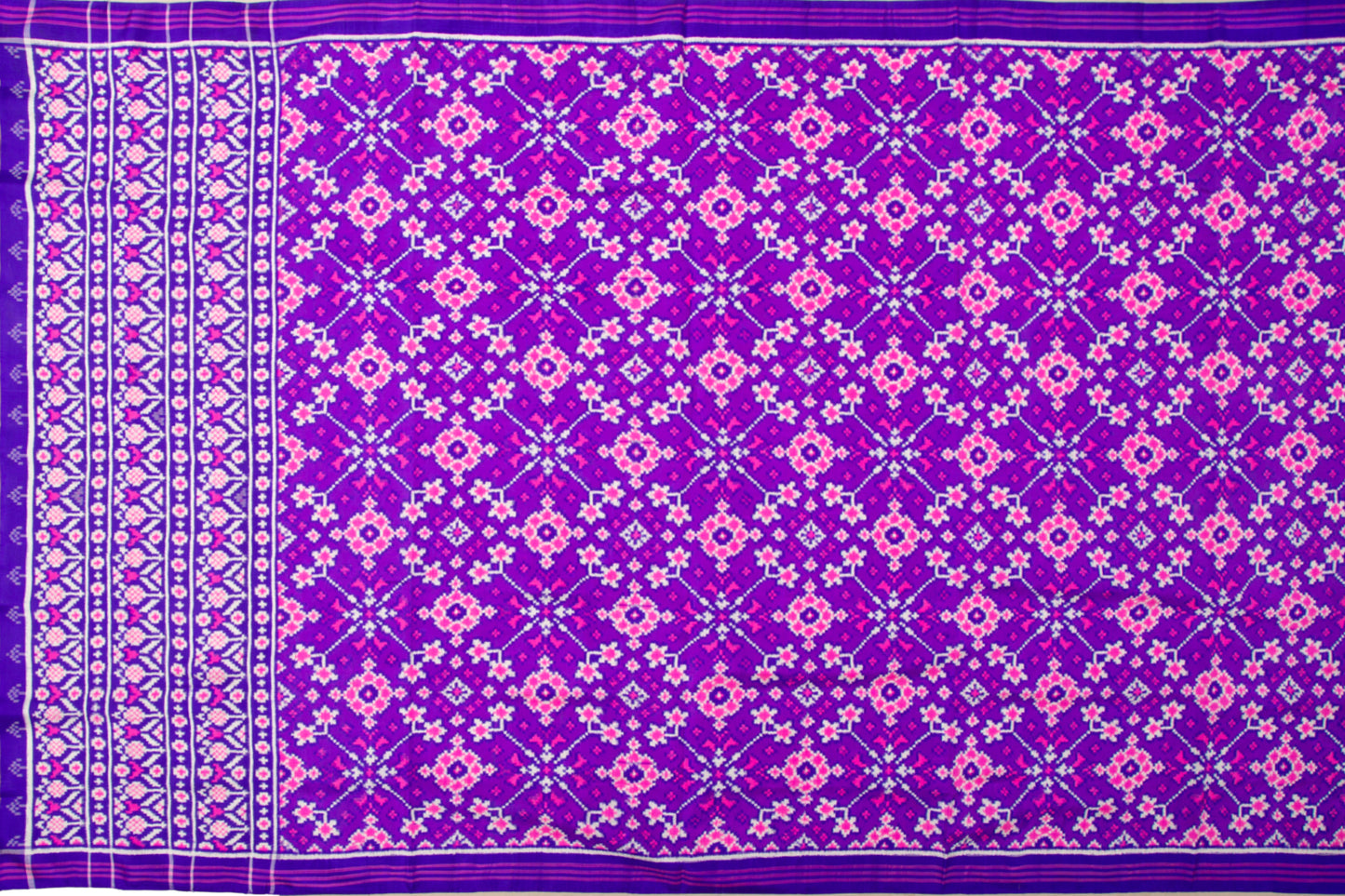 Patan Patola Silk Double Ikat Navaratna Bhat Violet Saree