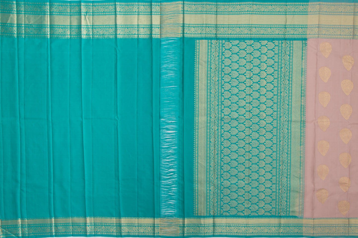 Taranga Kanchi Silk Butta Lilac Saree