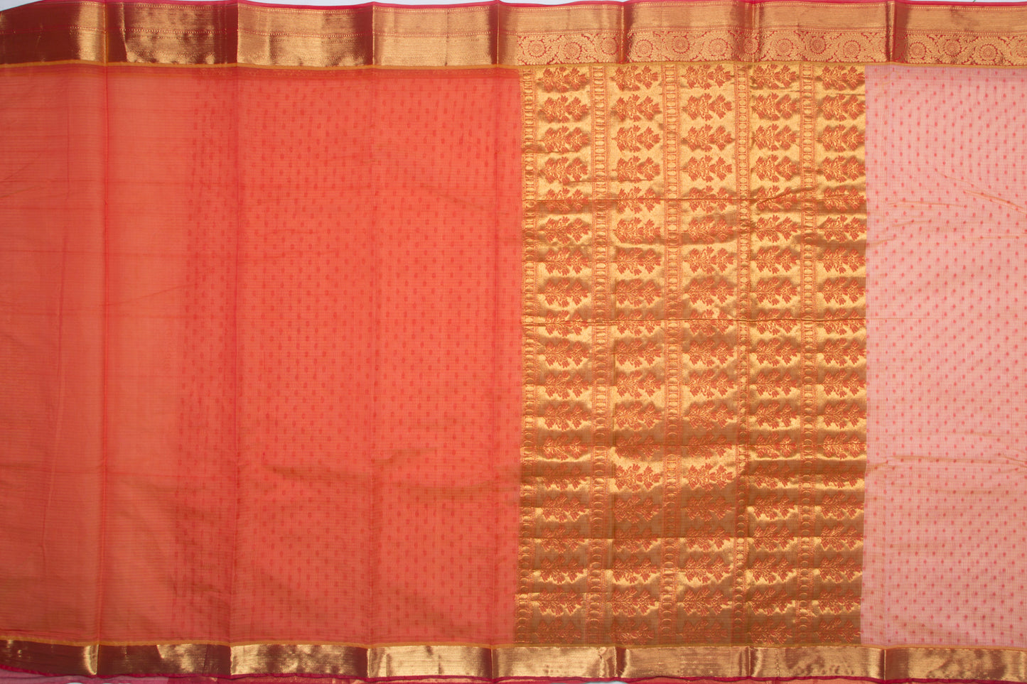 Kanchi Cotton Checks And Butta Peach Saree
