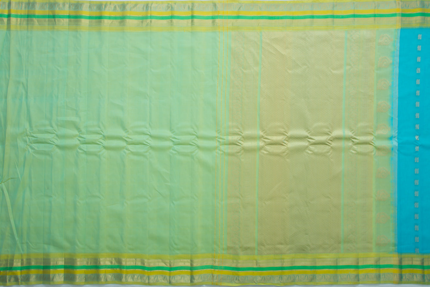 Gadwal Cotton Silk Butta Blue Saree