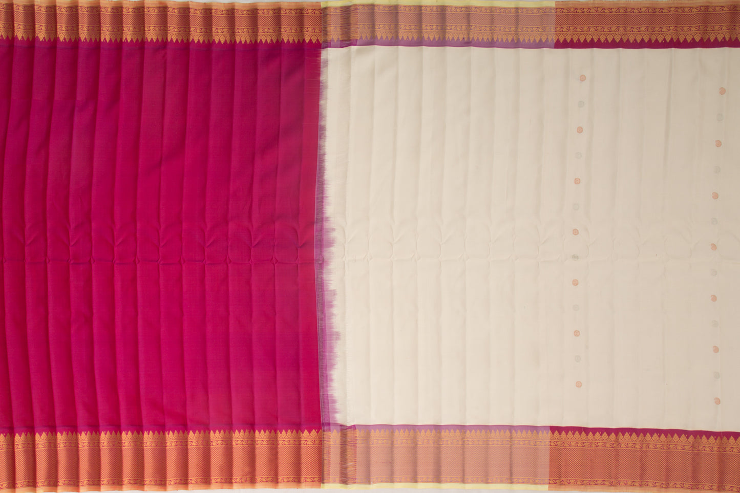 Gadwal Silk Butta Off-White Saree