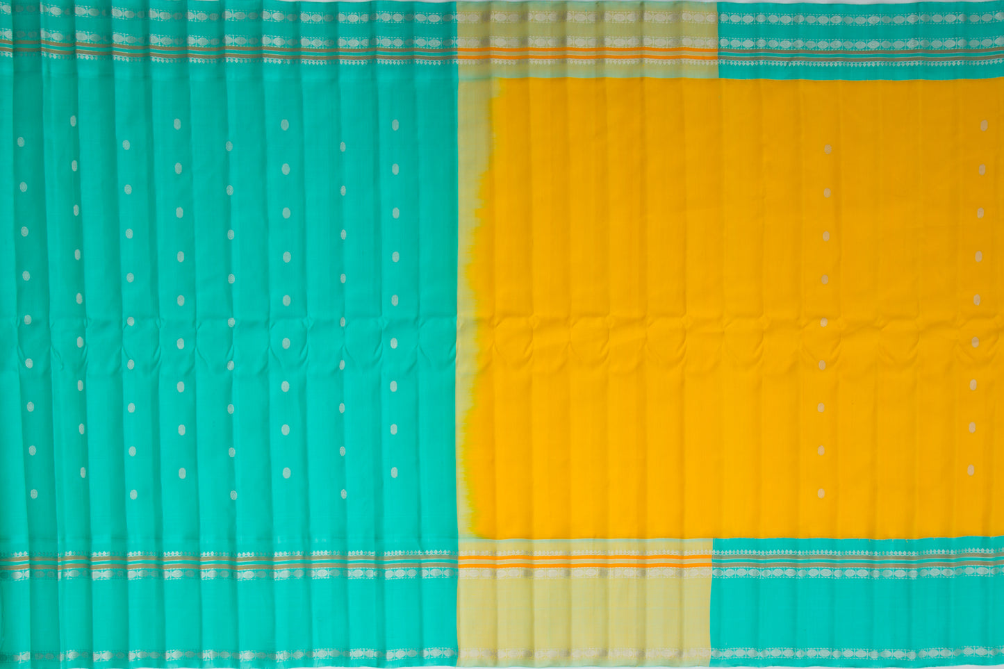 Gadwal Silk Butta Yellow Saree