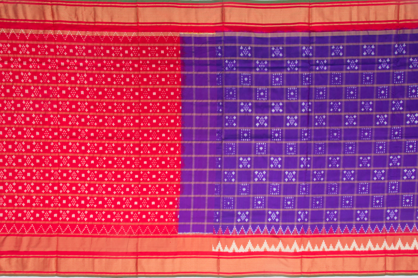 Pochampally Silk Ikat Checks Violet Saree
