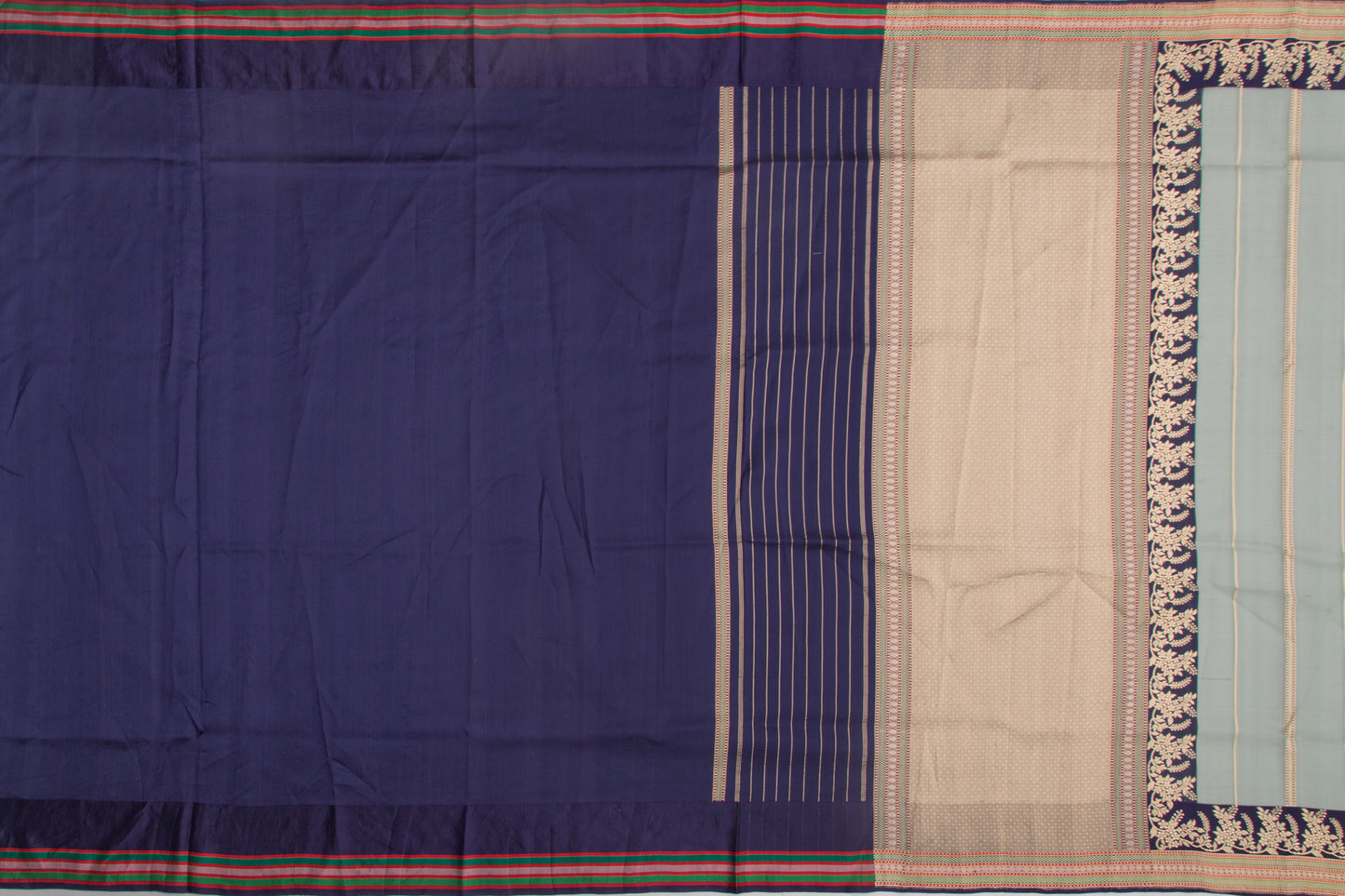 Banarasi Kora Organza Kadwa Vertical Lines Green Saree