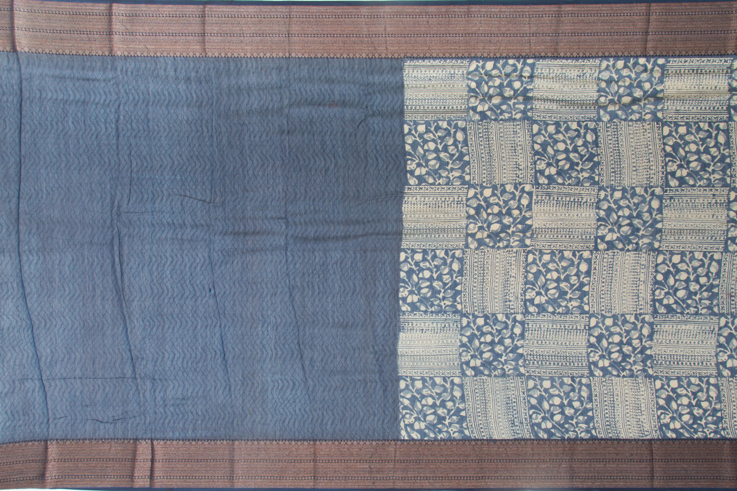 Munga Tussar Batik Printed Off-White Saree