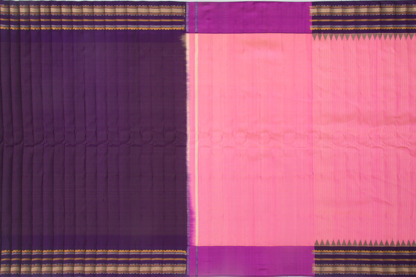 Gadwal Silk Checks Pink Saree