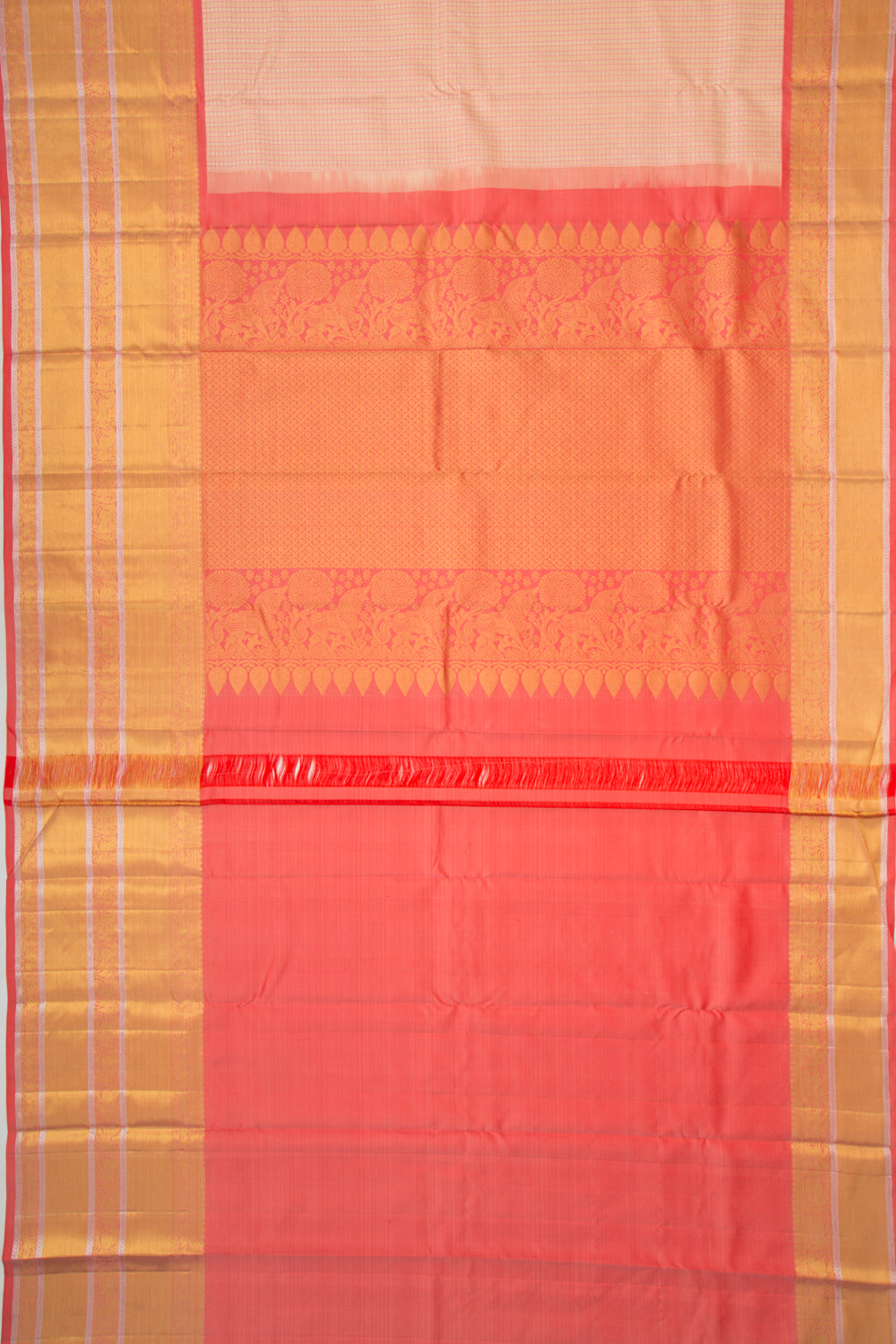 Taranga Kanchi Silk Checks And Butta Peach Saree