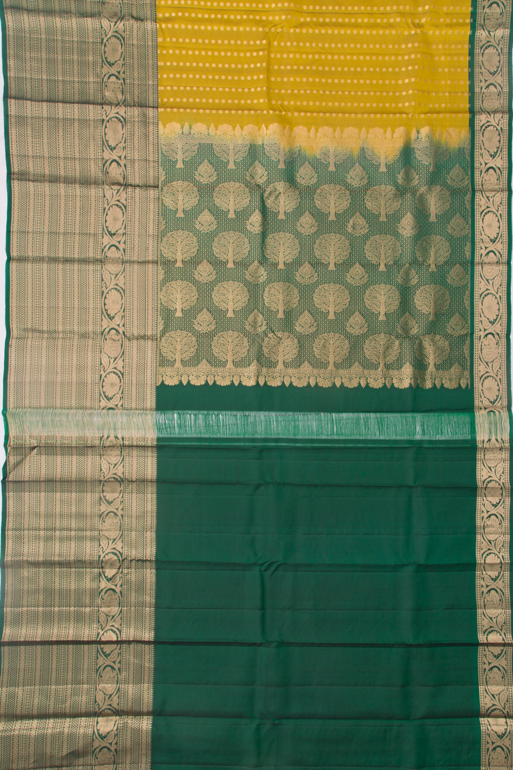 Taranga Kanchi Silk Butta Mehendi Green Saree