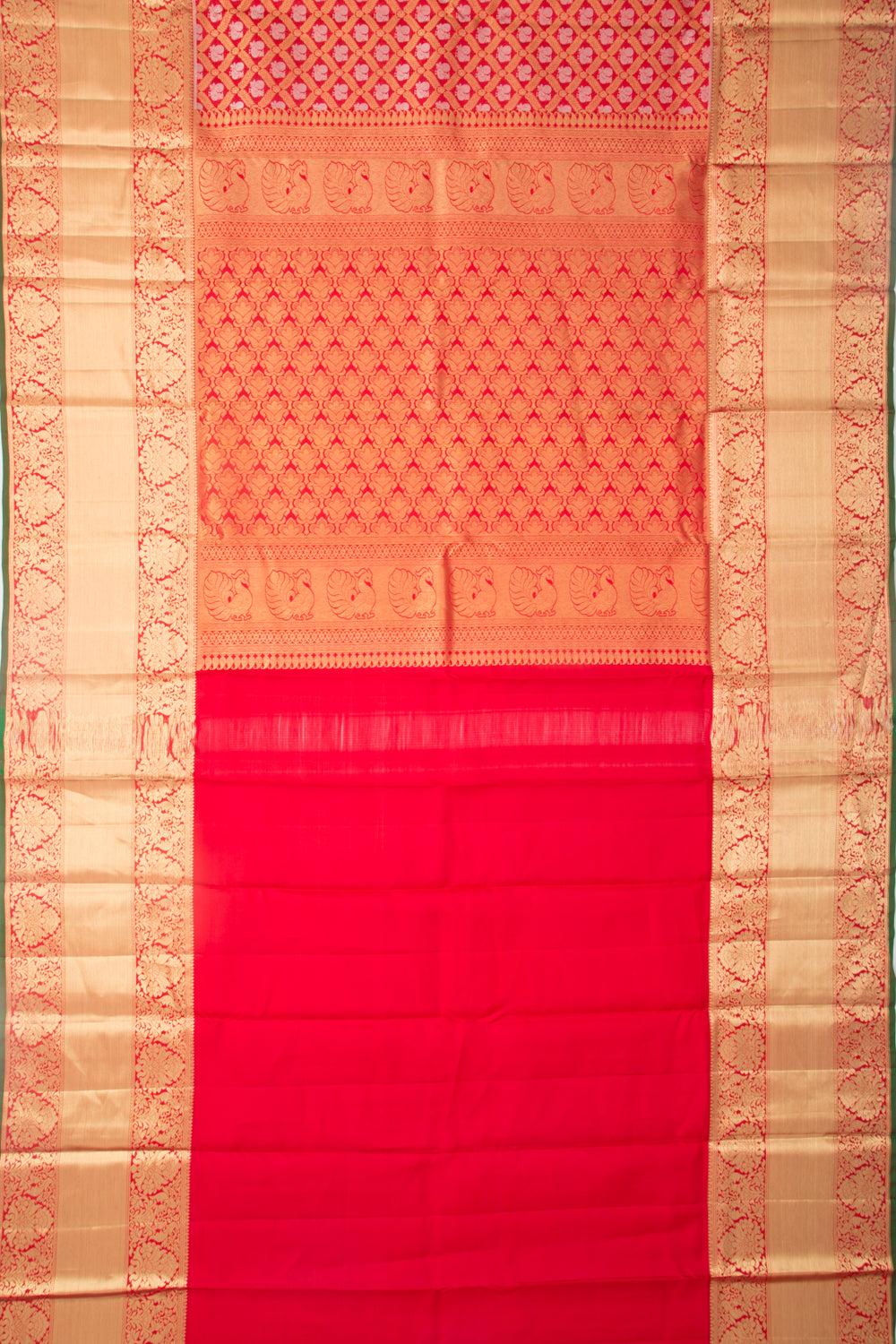 Taranga Kanchi Silk Criss-Cross Checks Red Saree