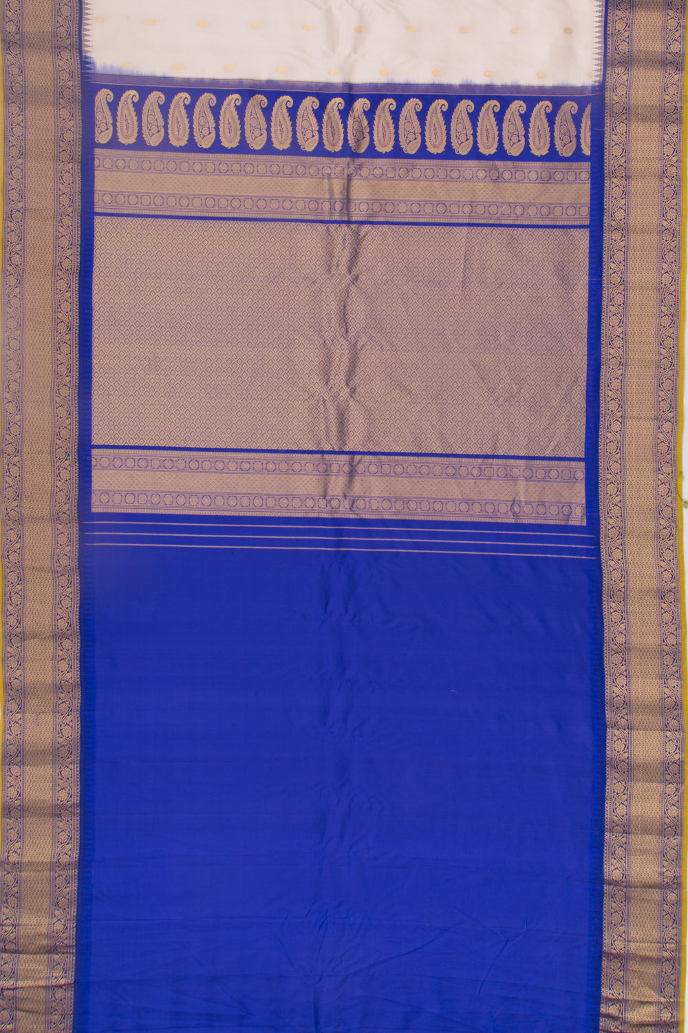 Gadwal Silk Butta Cream Saree