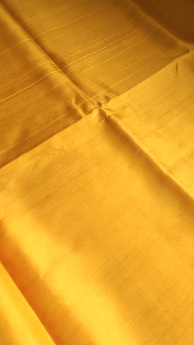 Uppada Silk Plain Yellow Saree