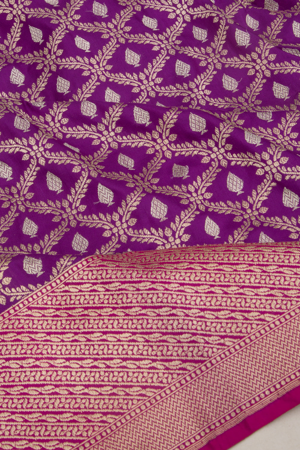 Banarasi Silk Kadwa Jaal Purple Saree 112303041086