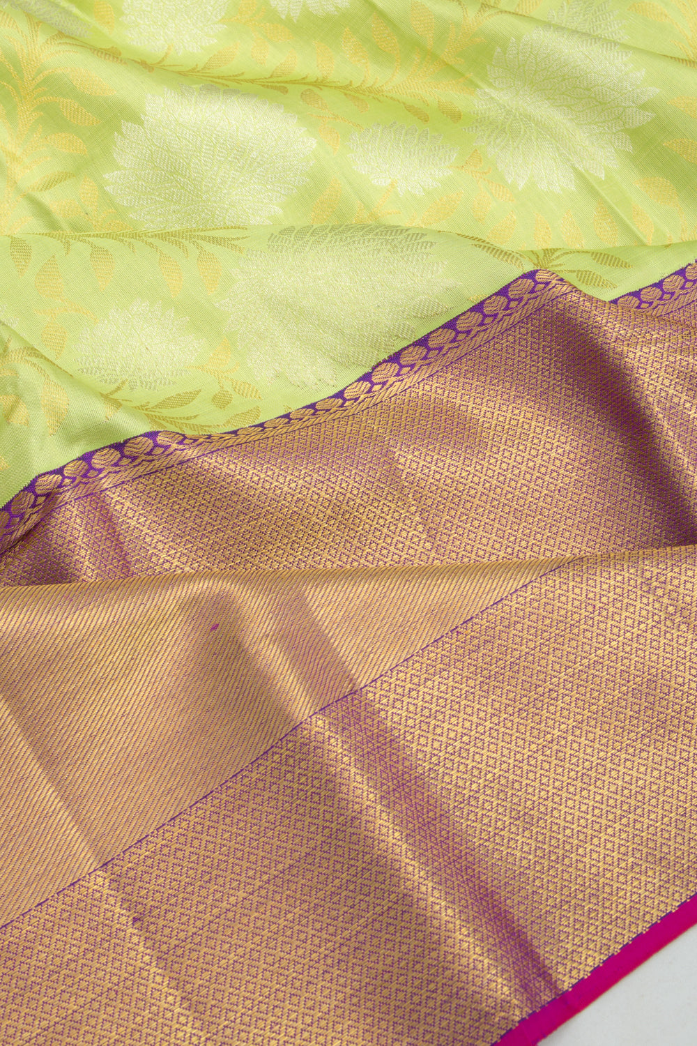 Kanchipuram Silk Jaal Pastel Green Saree