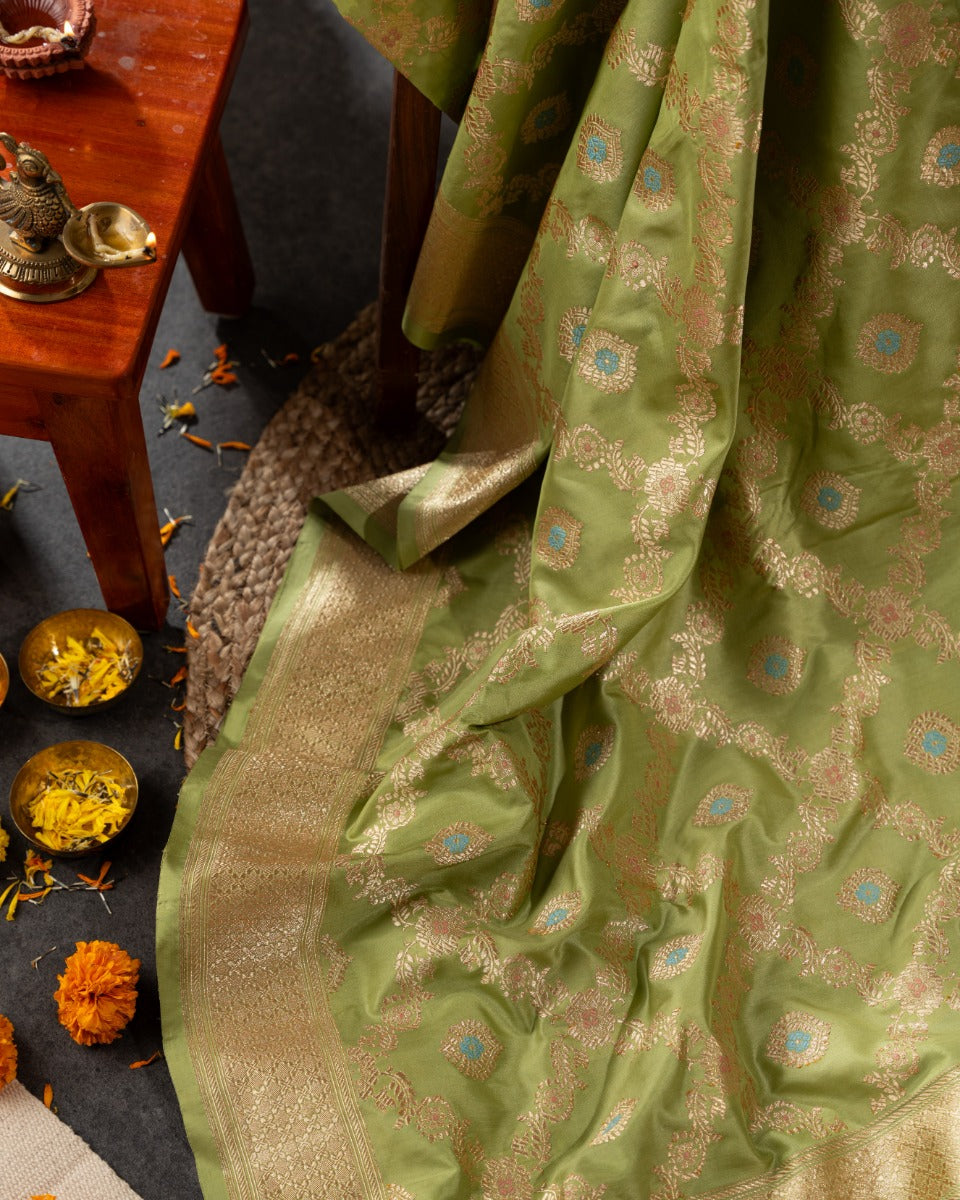 Banarasi Silk Jaal And Butta Green Saree