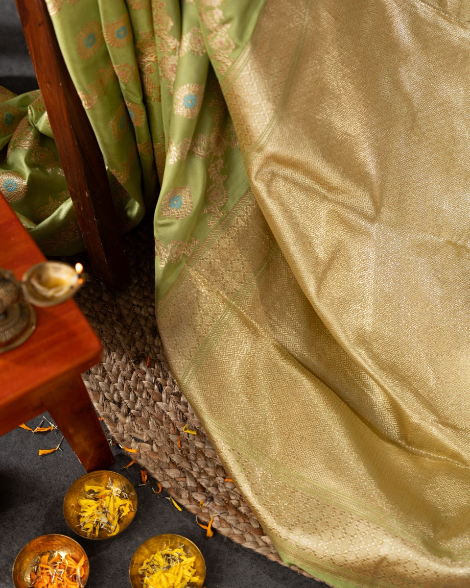 Banarasi Silk Jaal And Butta Green Saree