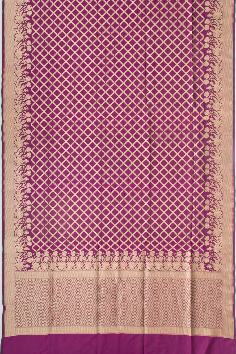 Banarasi Silk Criss Cross Checks Purple Saree