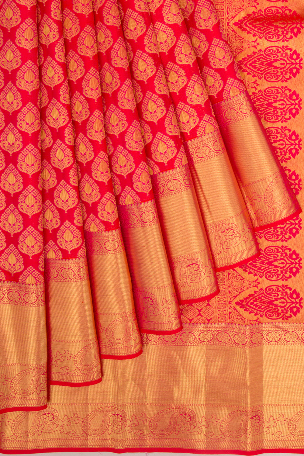 Taranga Kanchi Silk Brocade Tomato Red Saree