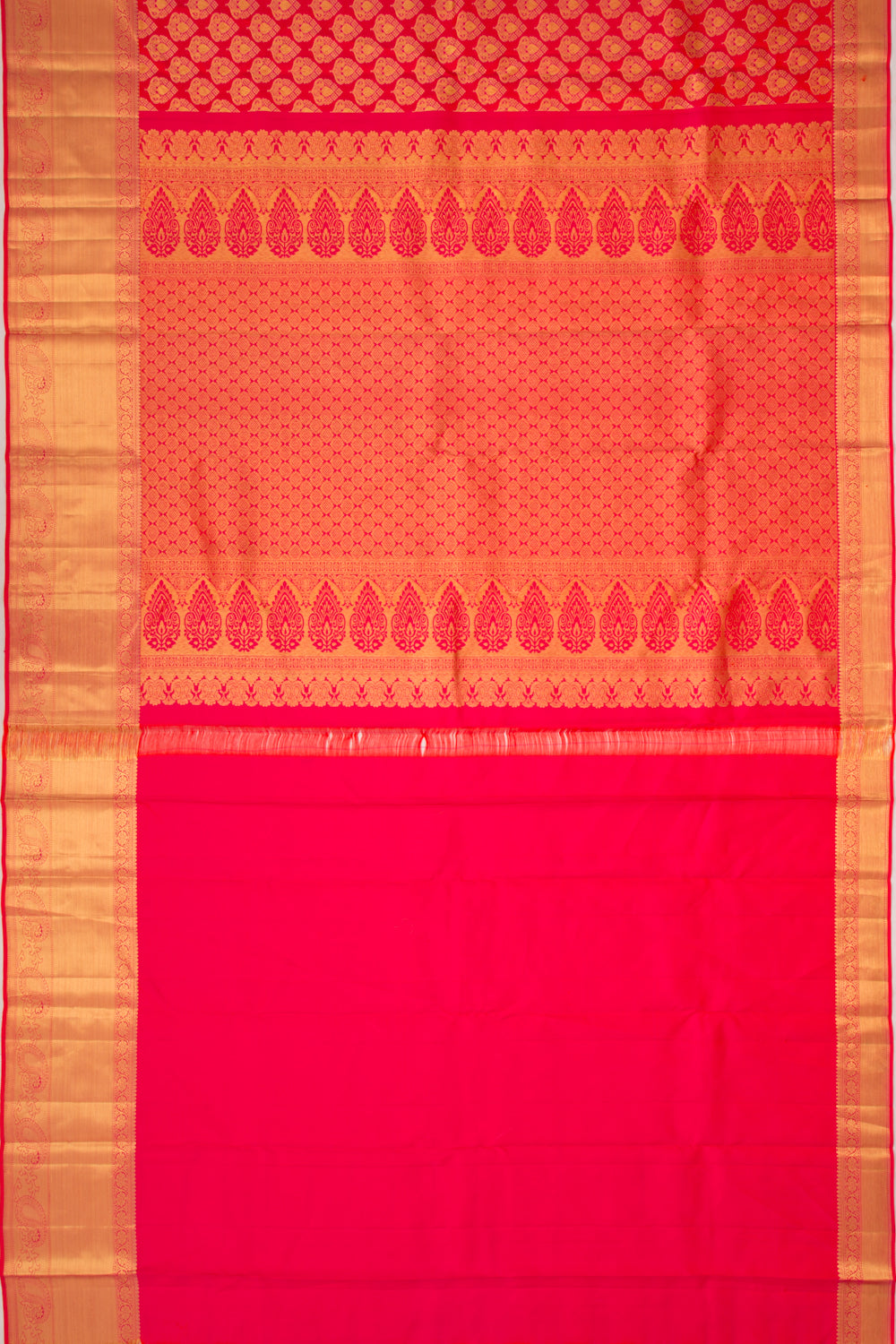 Taranga Kanchi Silk Brocade Tomato Red Saree