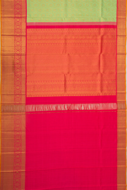 Kanchipuram Silk Jaal And Butta Green Saree