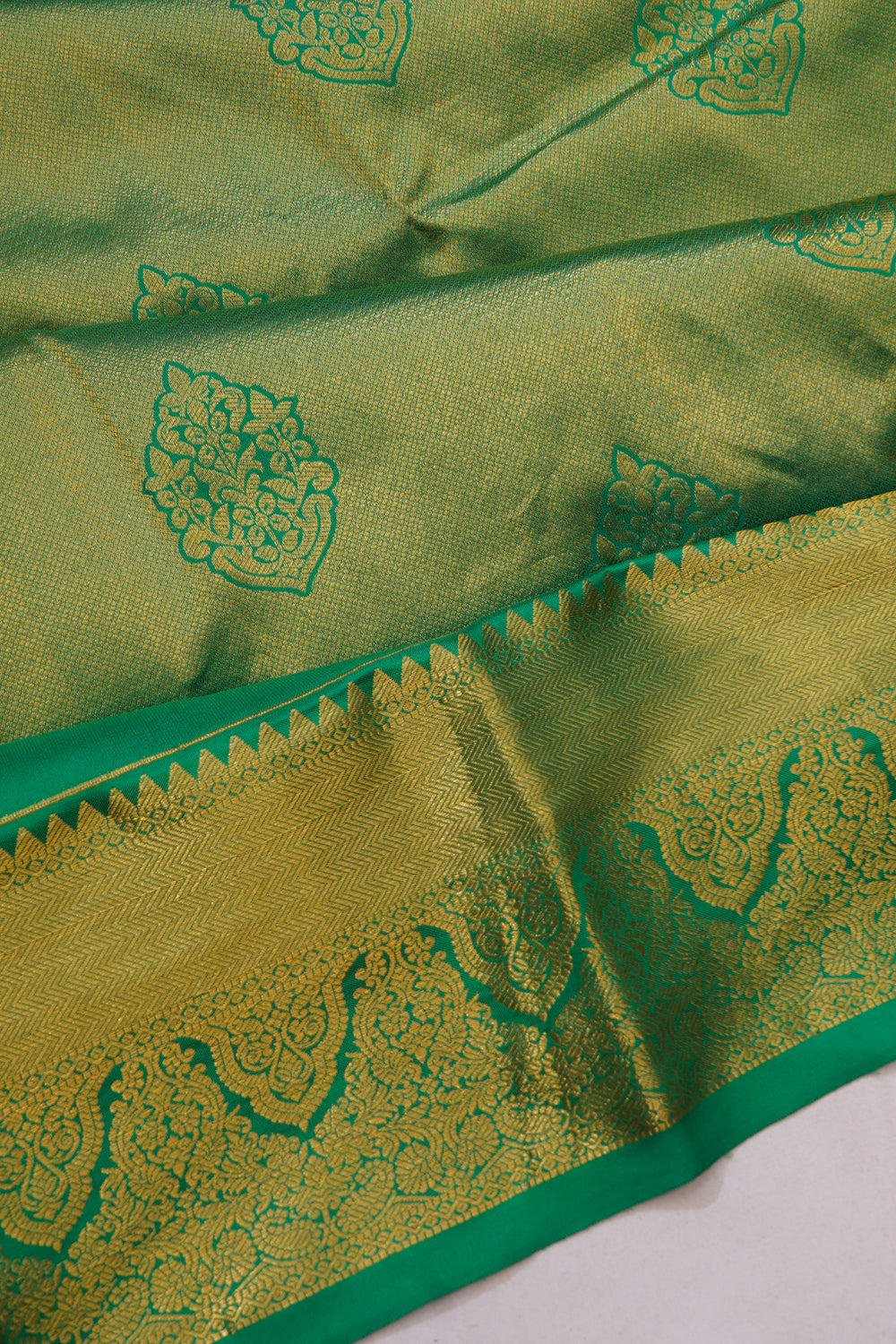 Kanchipuram Silk Tissue Butta Green Saree