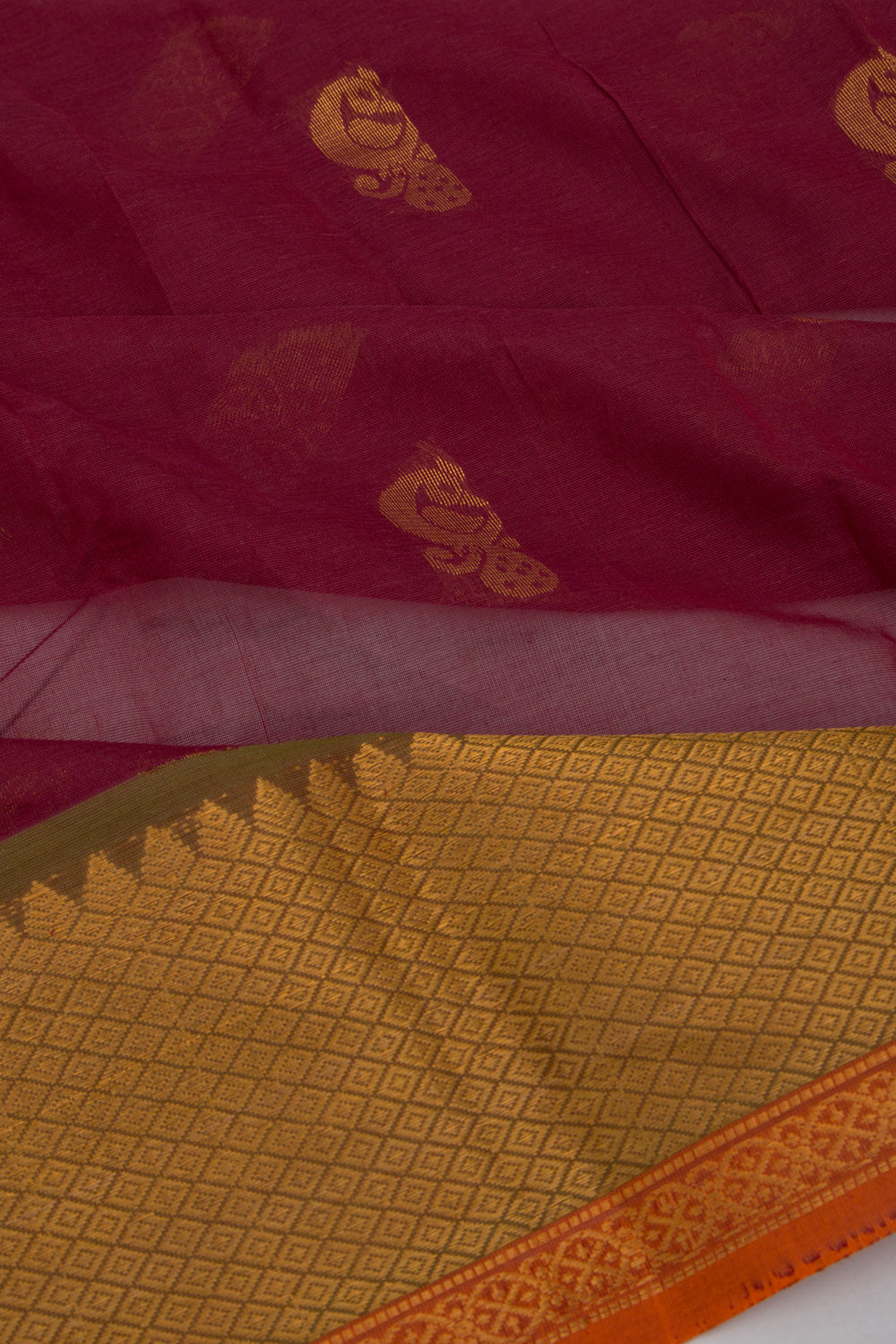 Mangalgiri Cotton Butta Maroon Saree