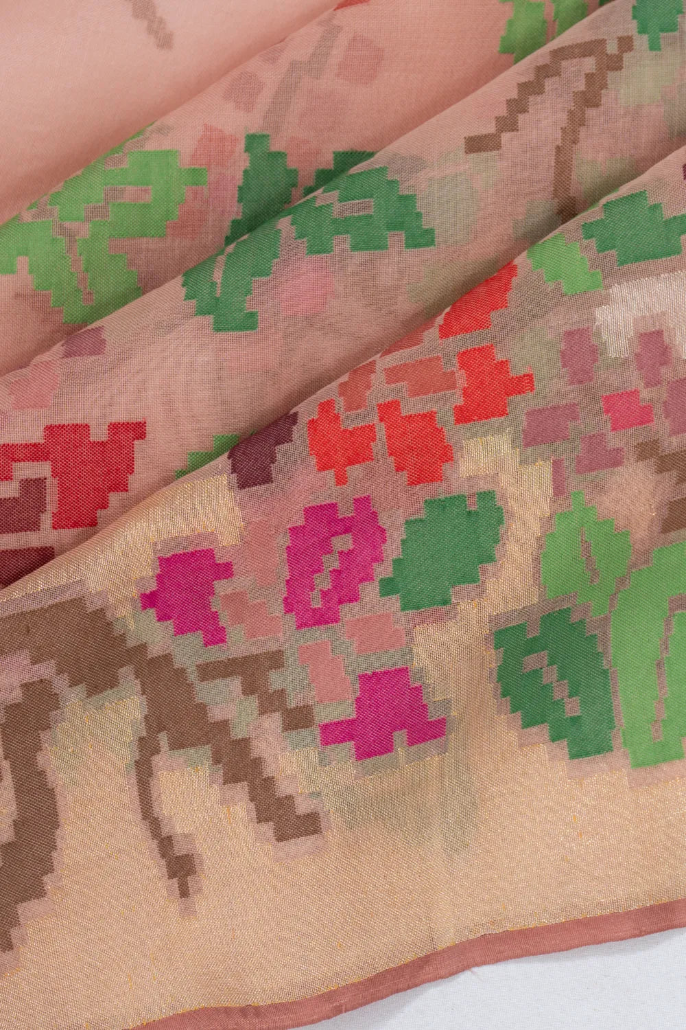 Banarasi Kora Organza Jamdani Jaal Peach Saree