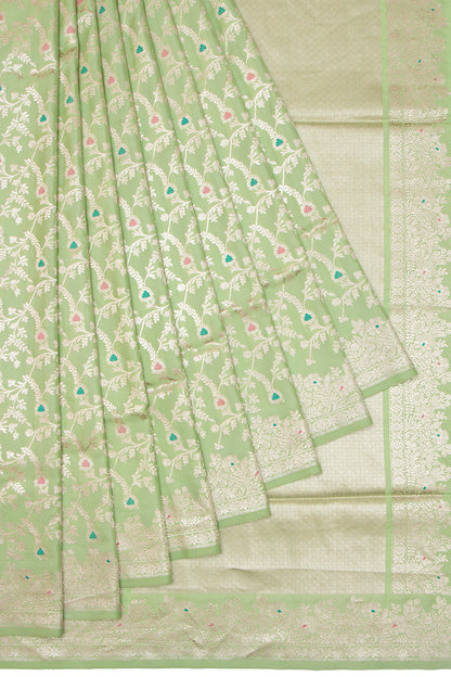 Banarasi Silk Kadwa Jaal Pastel Green Saree